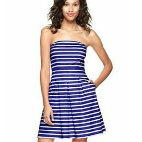 GAP Stripes Strapless Fit & Flare Dress - Picture 7 of 8